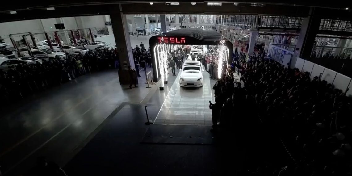 Tesla renforce sa Giga Berlin avec 1,000 nouvelles recrues face à l&rsquo;explosion de la demande en Europe !