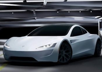 Elon Musk annonce enfin la révélation imminente du mystérieux Tesla Roadster !