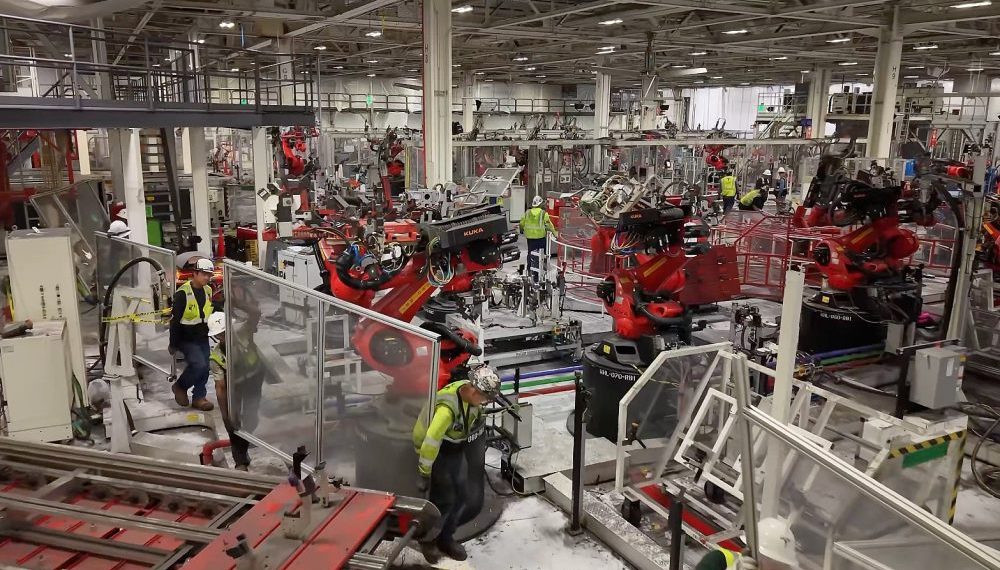 Ce que révèle le démontage express des lignes Model S et X de Tesla pour l’arrivée d’Optimus à Fremont !