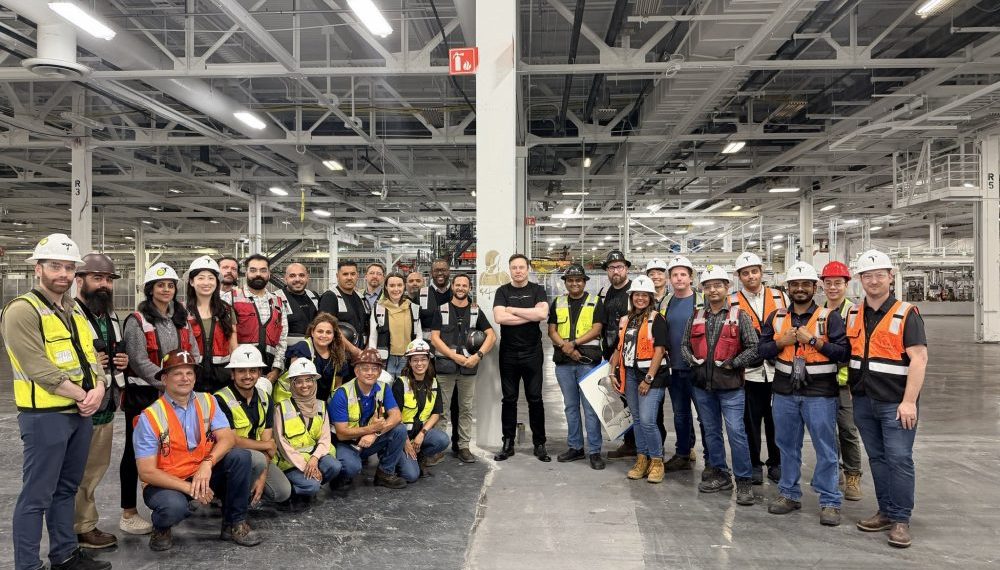La révolution Tesla Optimus : Musk dévoile des avancées surprenantes sur la ligne de production
