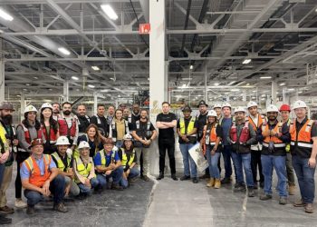 La révolution Tesla Optimus : Musk dévoile des avancées surprenantes sur la ligne de production